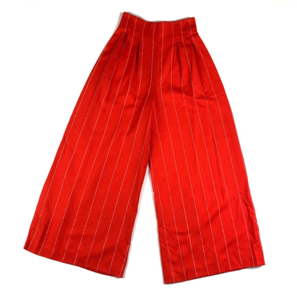 (70) vtg 1970s era high waisted wool wide leg cropped pants